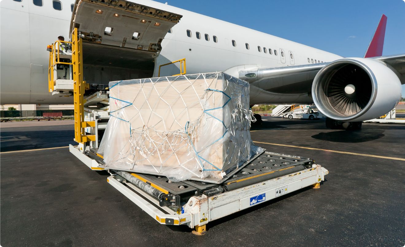 Package loading to plane