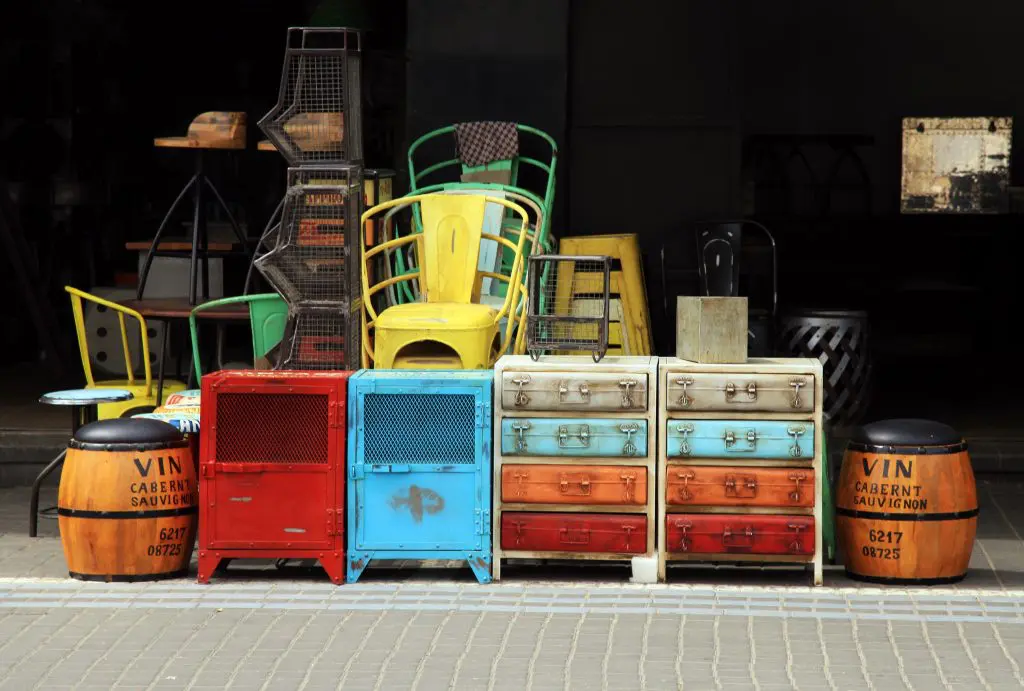 Vintage Furnitures